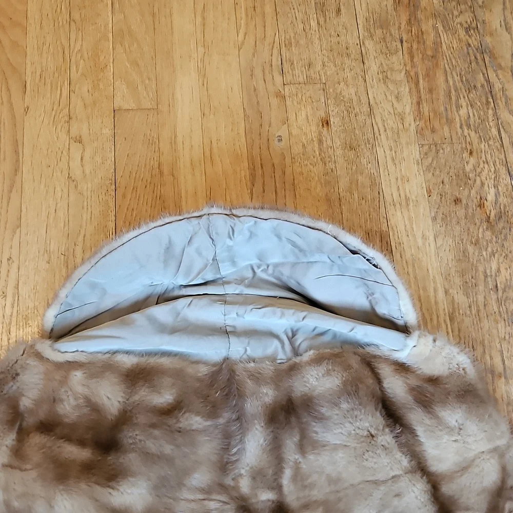 Vintage real mink cape wrap with pockets M/L